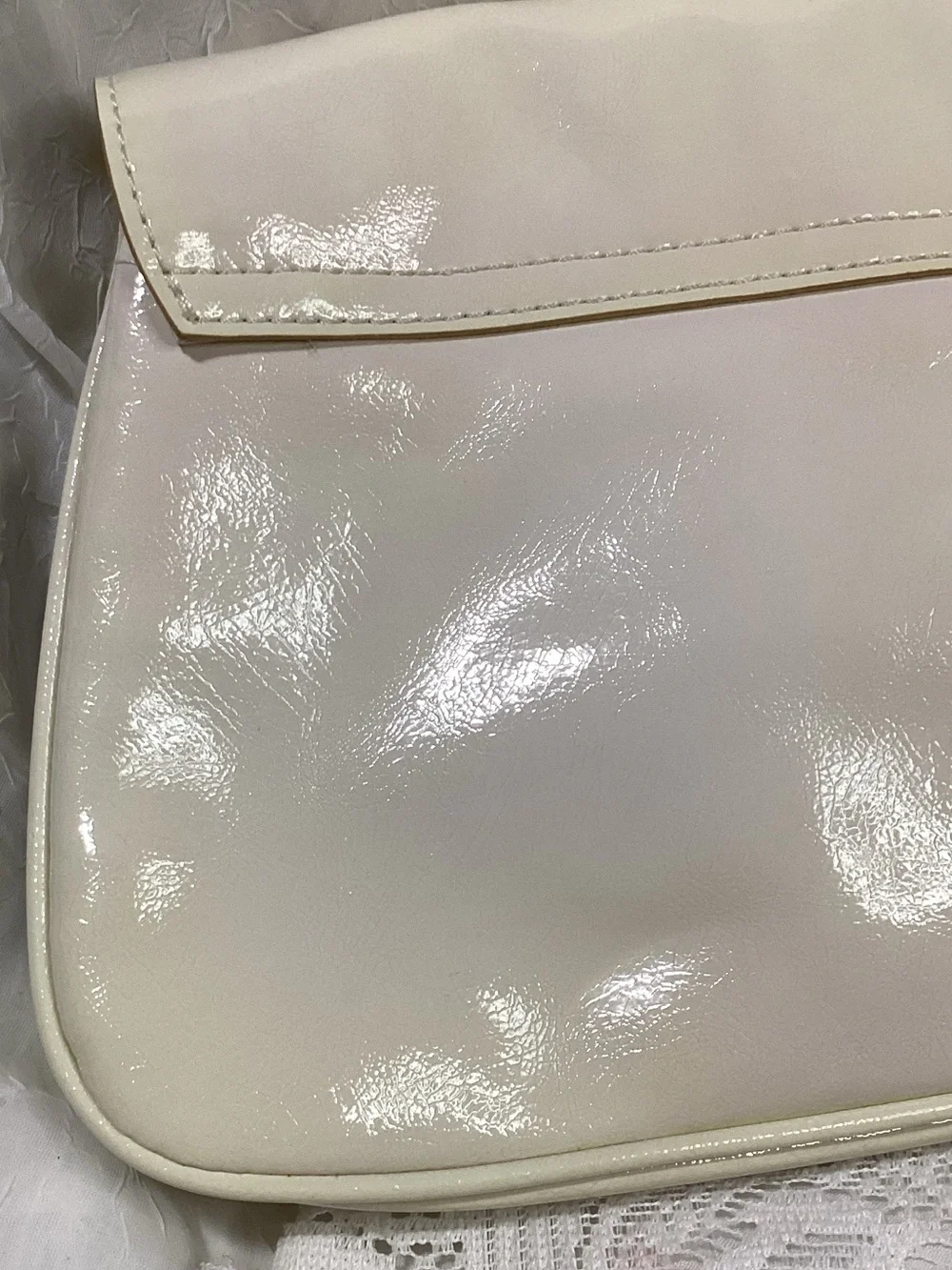 Liz Claiborne glossy cream